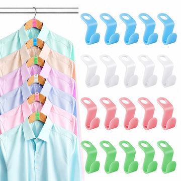 Pack of 100 hanger connector hooks for saving wardrobe space