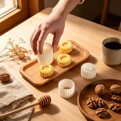 Sunflower pattern hand-press mooncake mould