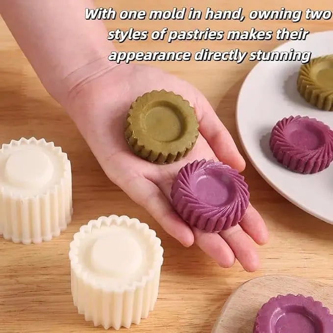 Sunflower Pattern Hand-Press Mooncake Mould